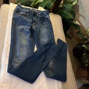Regular dark wash skinny jeans